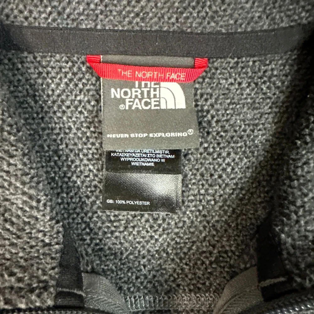 The North Face Mens Gray Waffle Knit Quarter Zip Fleece Pullover Sweater Medium